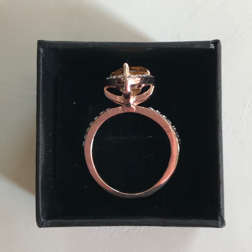 Citrine and CZ ring in 14 K rose gold (plated.) - Picture 3 of 6